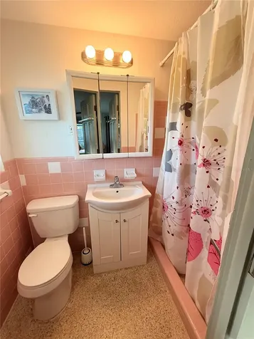 551 E Seminole Drive Venice FL 34293