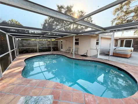551 E Seminole Drive Venice FL 34293