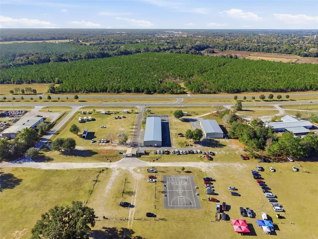 20761 NE Highway 27 Williston FL 32696