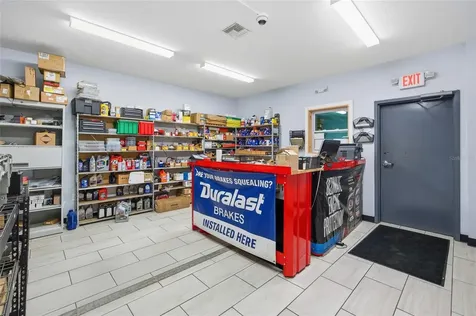 20761 NE Highway 27 Williston FL 32696