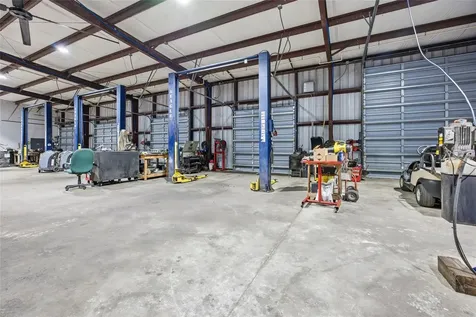20761 NE Highway 27 Williston FL 32696