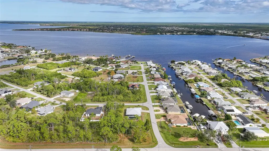 5301 Noyes Lane Port Charlotte FL 33981