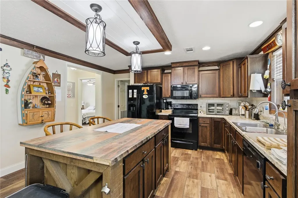 7970 SW 14th Place Bell FL 32619