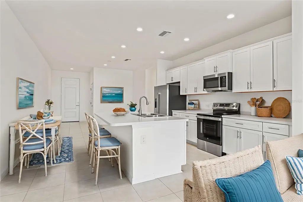 2262 Washington Palm Court Bradenton FL 34212