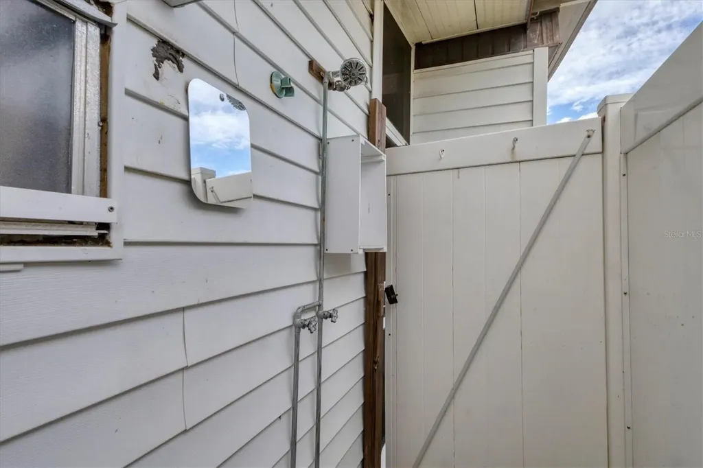 24 S Easter Island Circle Englewood FL 34223