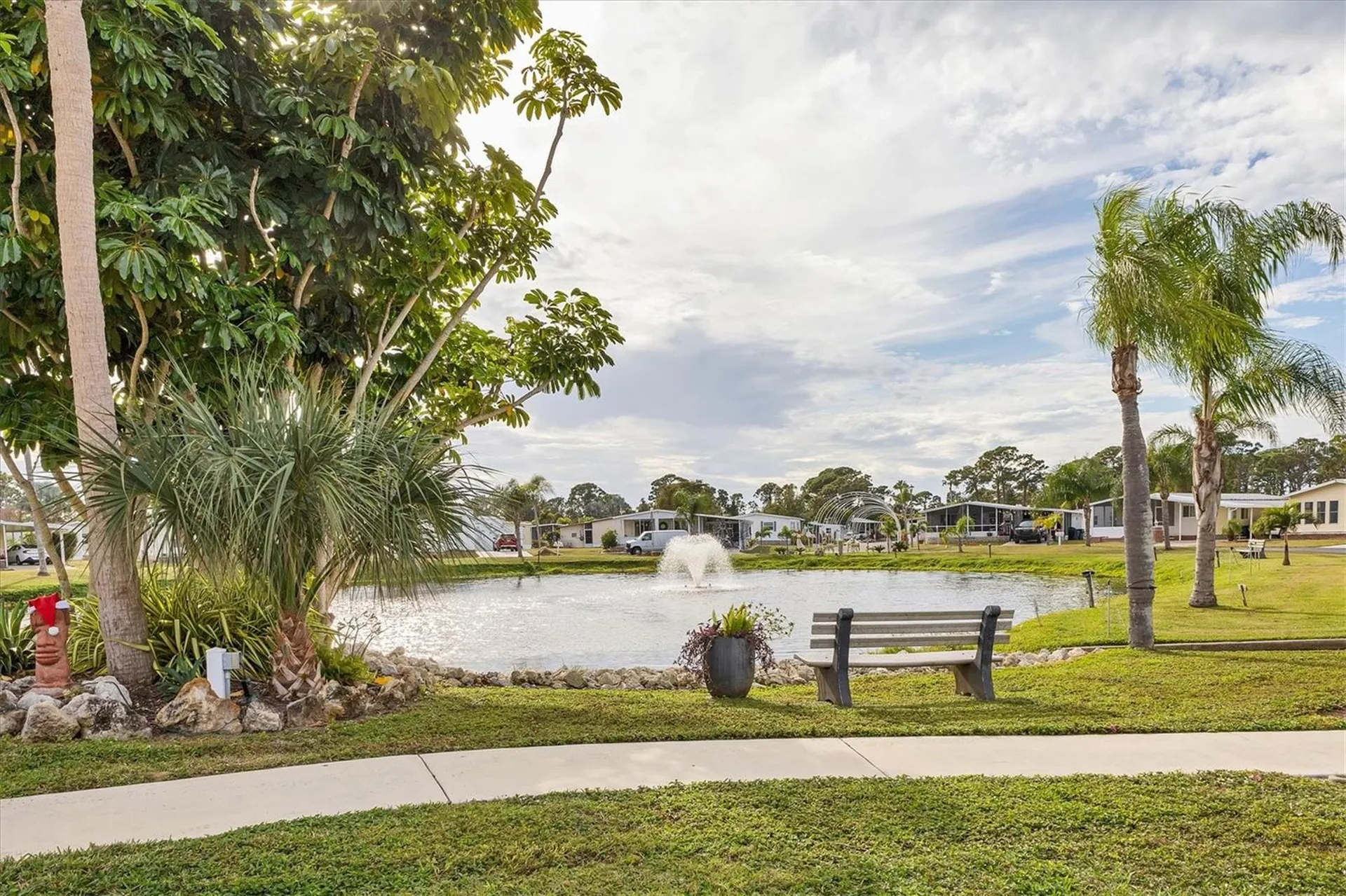 24 S Easter Island Circle Englewood FL 34223