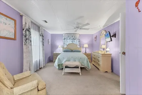 24 S Easter Island Circle Englewood FL 34223
