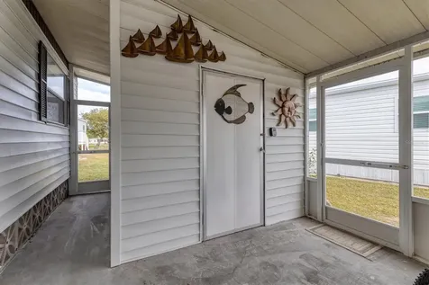 24 S Easter Island Circle Englewood FL 34223