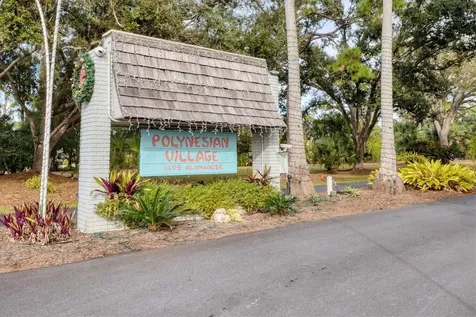 24 S Easter Island Circle Englewood FL 34223