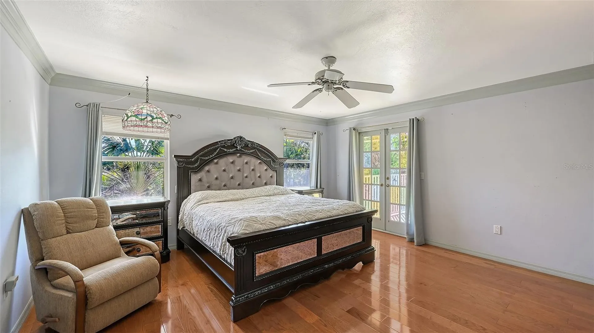 2429 Whippoorwill Circle Sarasota FL 34231