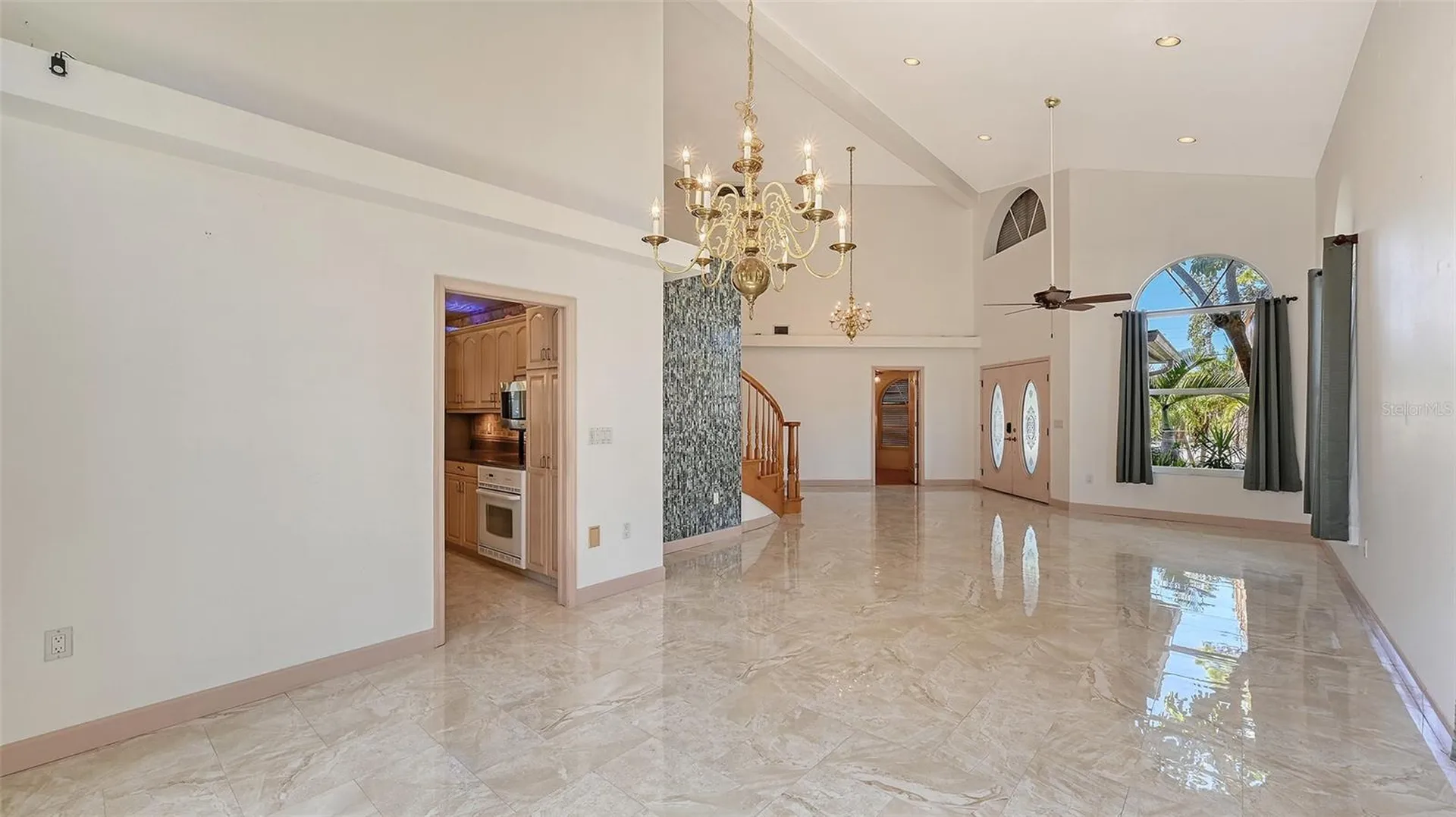 2429 Whippoorwill Circle Sarasota FL 34231
