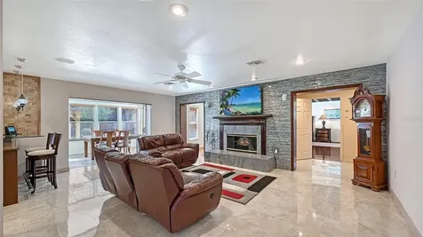 2429 Whippoorwill Circle Sarasota FL 34231