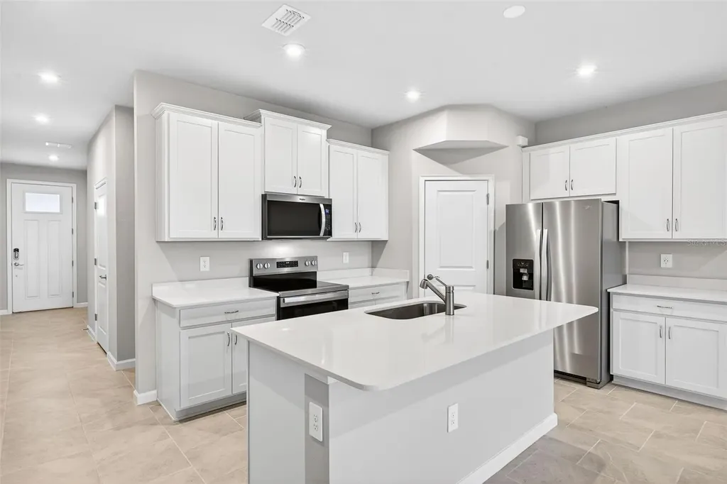 9156 Aurelia Avenue Parrish FL 34219