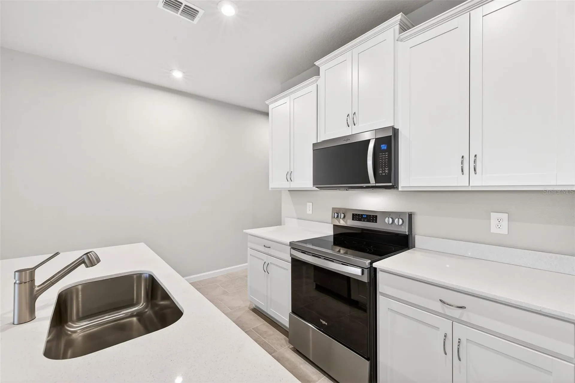 9156 Aurelia Avenue Parrish FL 34219
