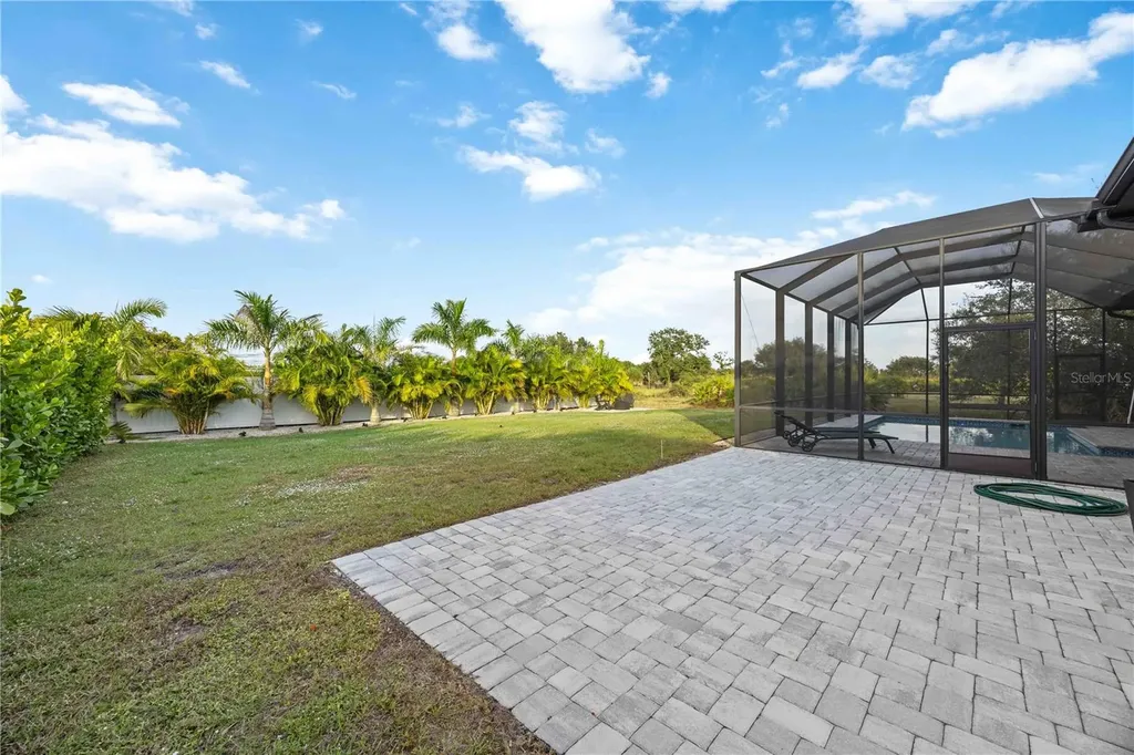 8 Idle Court Placida FL 33946