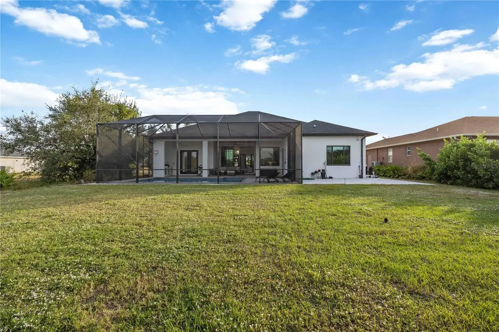 8 Idle Court Placida FL 33946