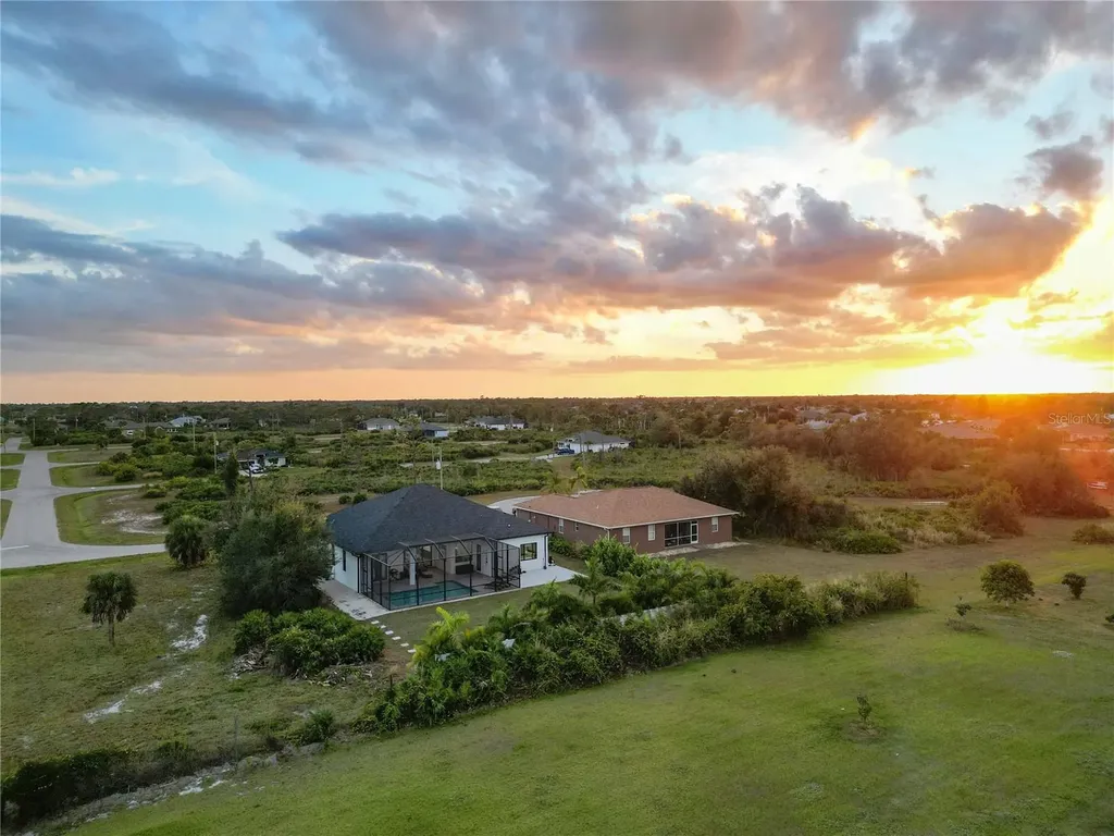 8 Idle Court Placida FL 33946