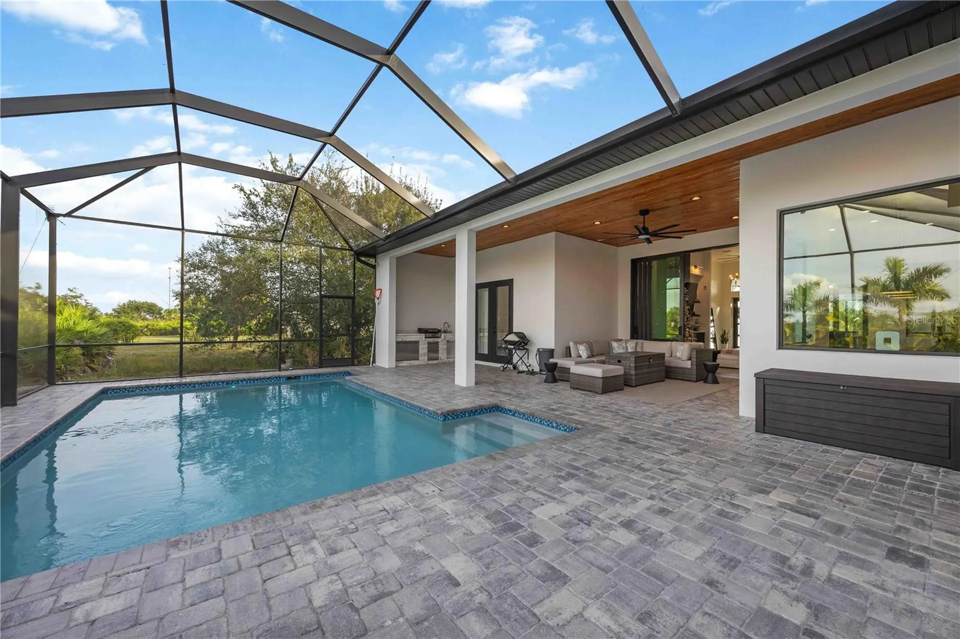 8 Idle Court Placida FL 33946
