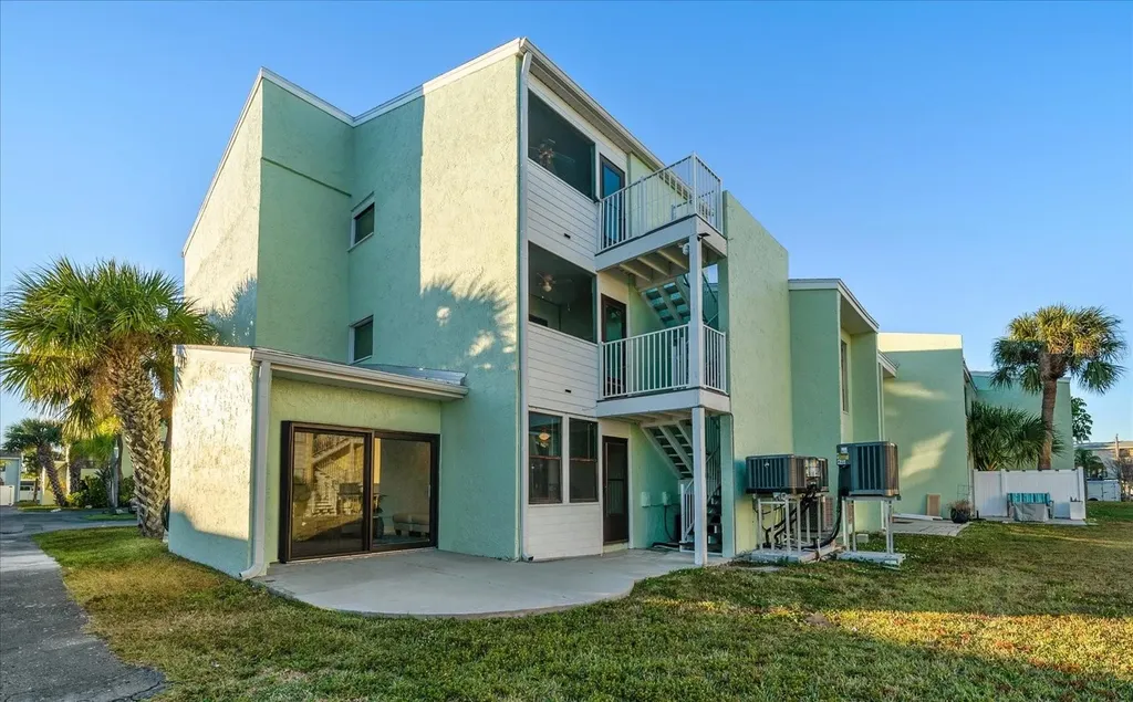 1 Windrush Boulevard Indian Rocks Beach FL 33785