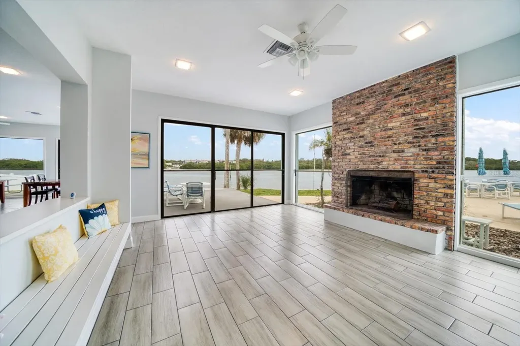 1 Windrush Boulevard Indian Rocks Beach FL 33785