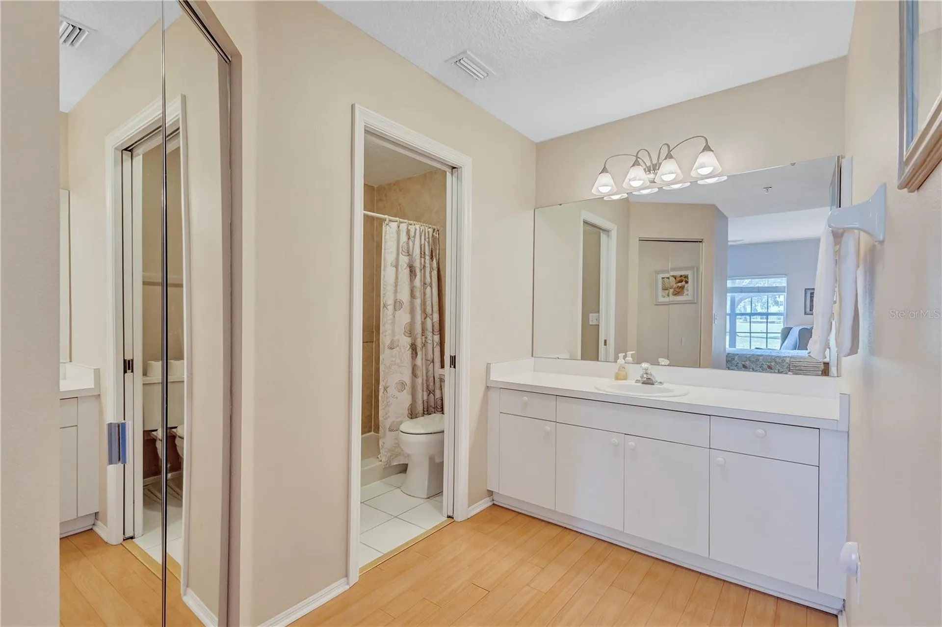 5433 Fair Oaks Street Bradenton FL 34203