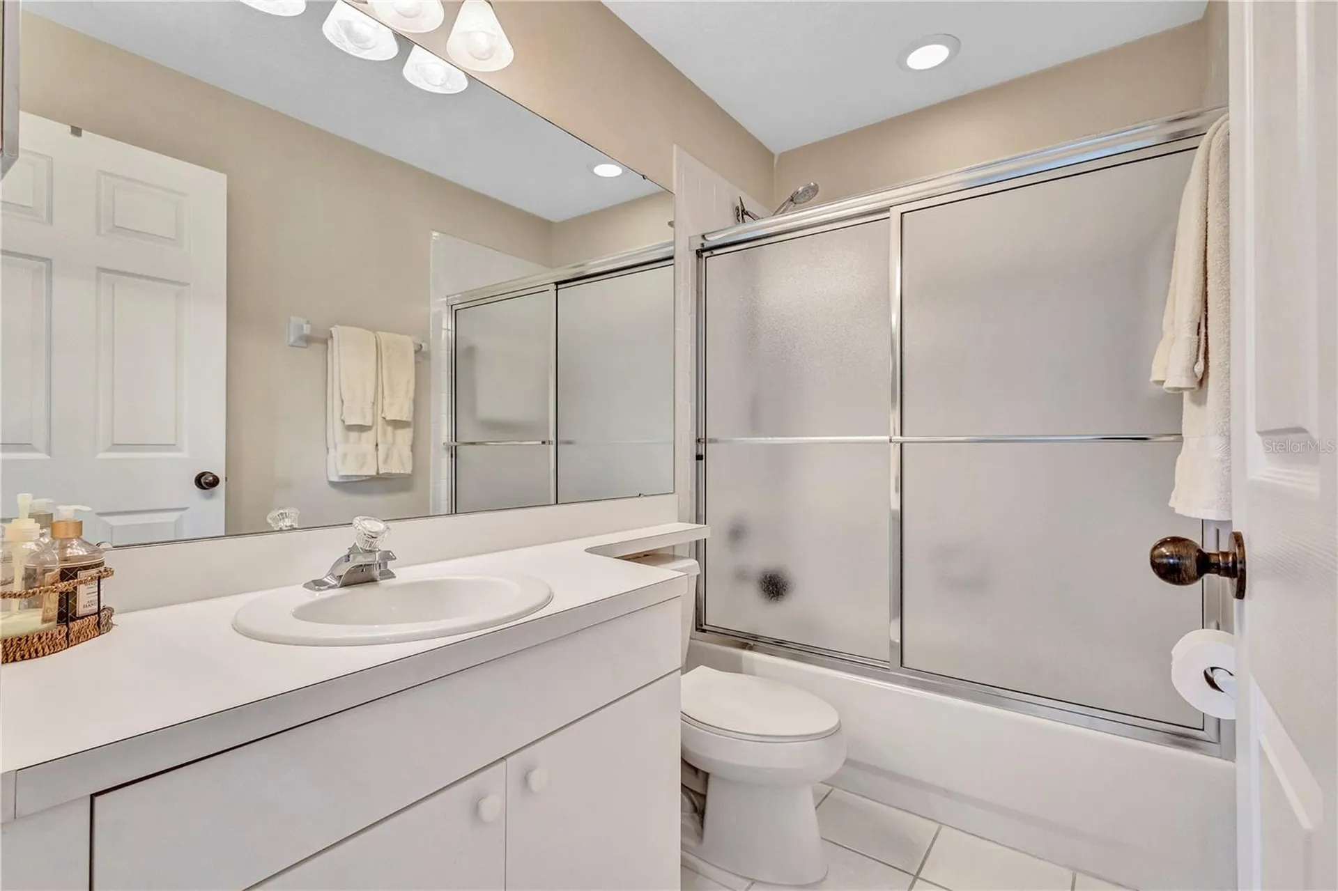 5433 Fair Oaks Street Bradenton FL 34203