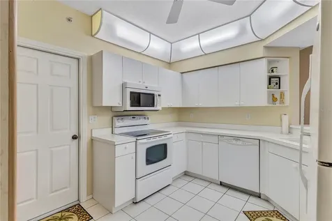 5433 Fair Oaks Street Bradenton FL 34203