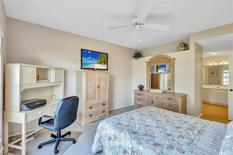 5433 Fair Oaks Street Bradenton FL 34203