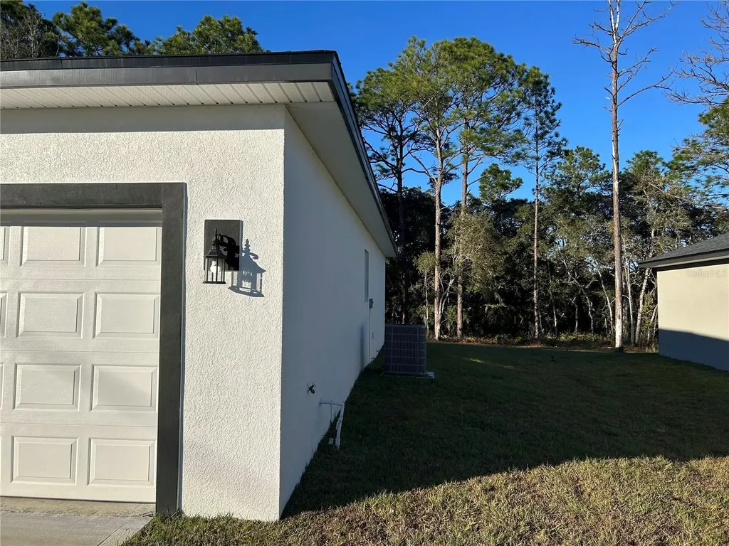 2097 W Hampshire Boulevard Citrus Springs FL 34434