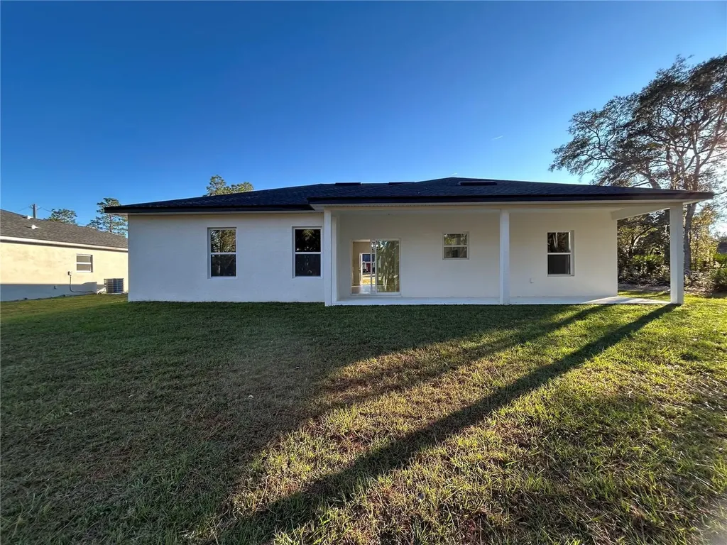 2097 W Hampshire Boulevard Citrus Springs FL 34434