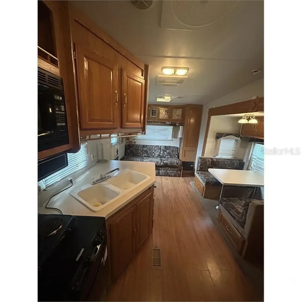 3004 E Yukon Street Tampa FL 33604
