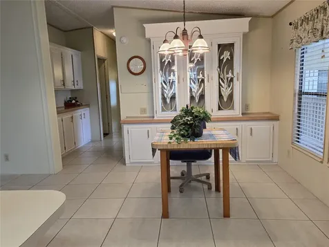 3740 N Citrus Circle Zellwood FL 32798