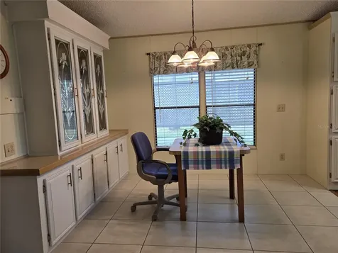 3740 N Citrus Circle Zellwood FL 32798