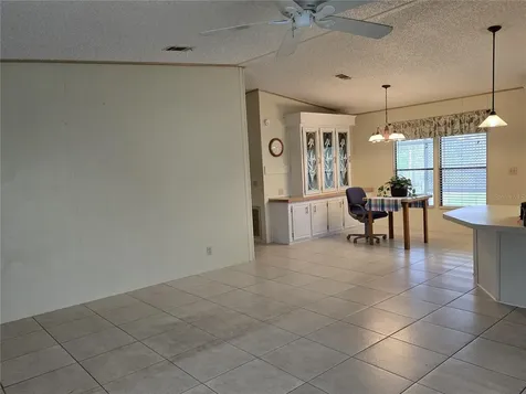 3740 N Citrus Circle Zellwood FL 32798