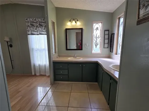 3740 N Citrus Circle Zellwood FL 32798