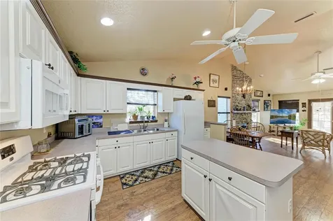 7205 Wauchula Road Myakka City FL 34251