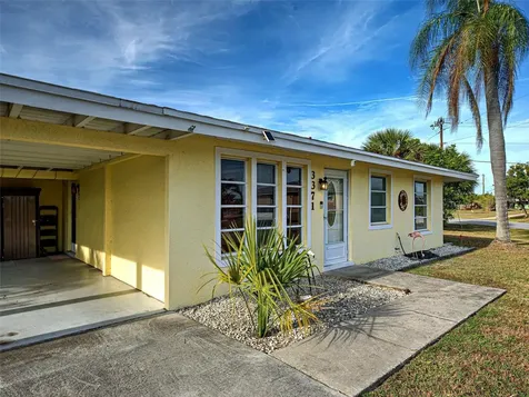 3371 Pinetree Street Port Charlotte FL 33952