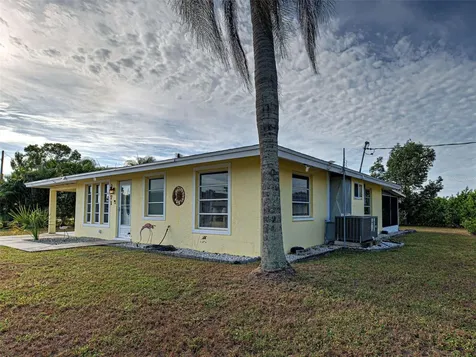 3371 Pinetree Street Port Charlotte FL 33952