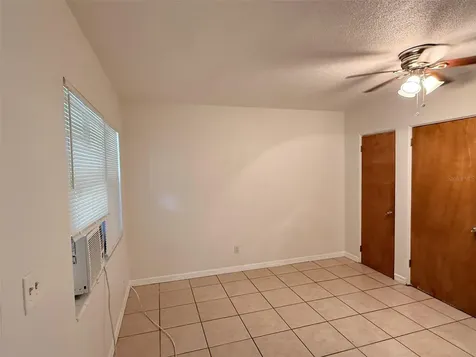 2404 10th Street W Bradenton FL 34205