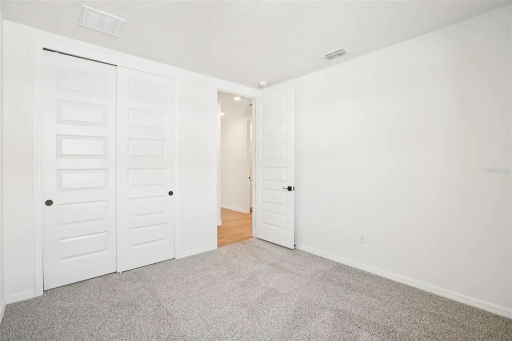 1740 Draughton Drive Zephyrhills FL 33541