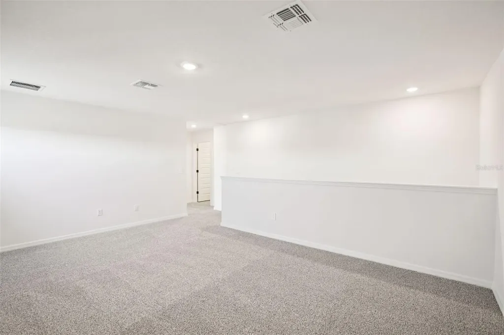 1740 Draughton Drive Zephyrhills FL 33541