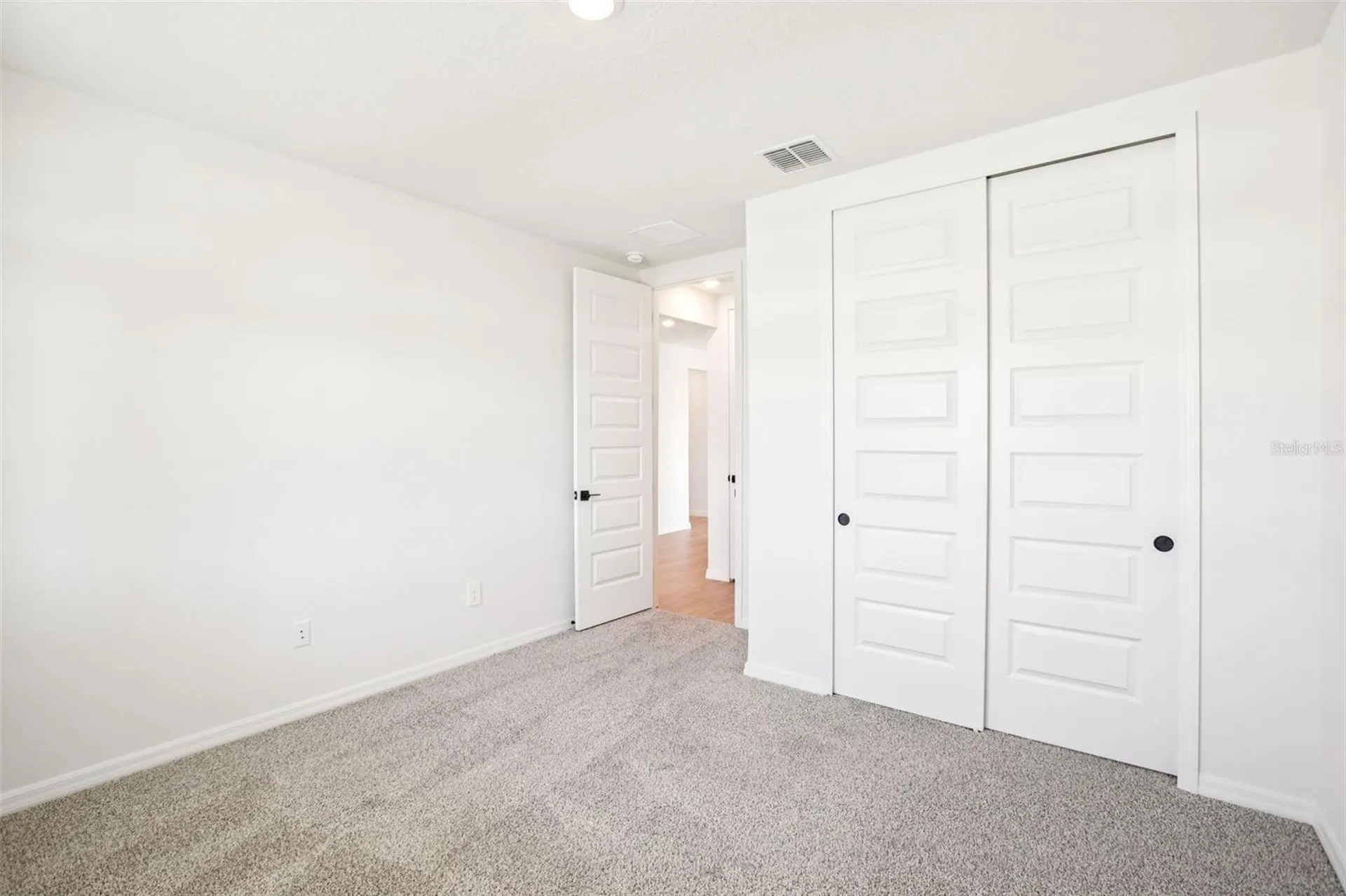 1740 Draughton Drive Zephyrhills FL 33541