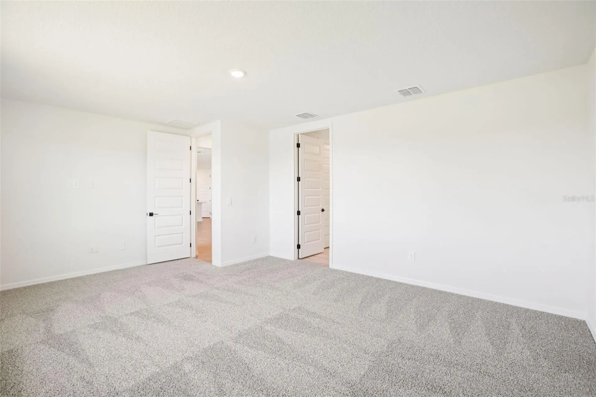 1740 Draughton Drive Zephyrhills FL 33541