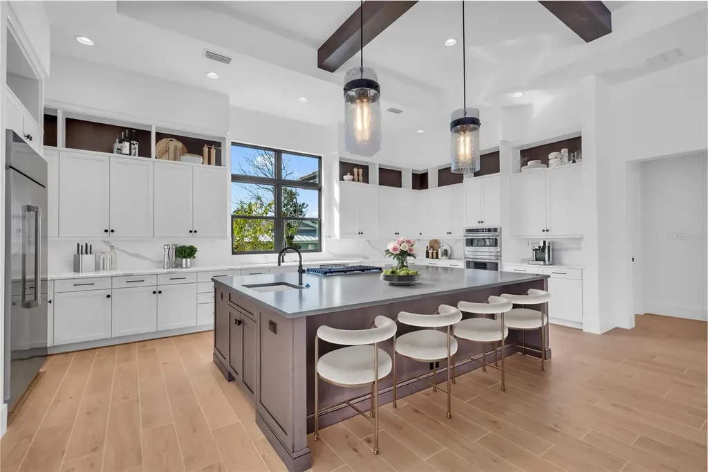 7125 Westmoreland Drive Sarasota FL 34243