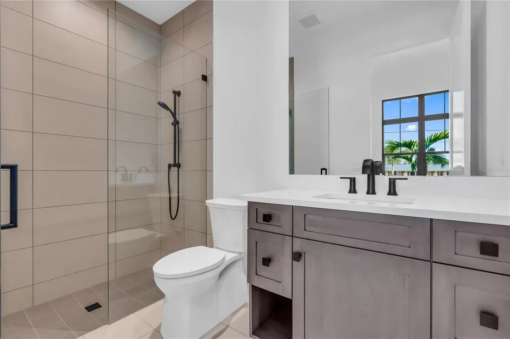 7125 Westmoreland Drive Sarasota FL 34243