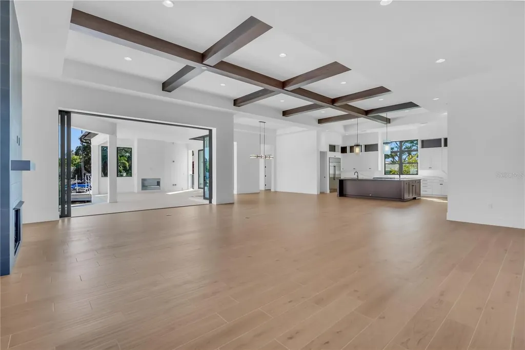7125 Westmoreland Drive Sarasota FL 34243
