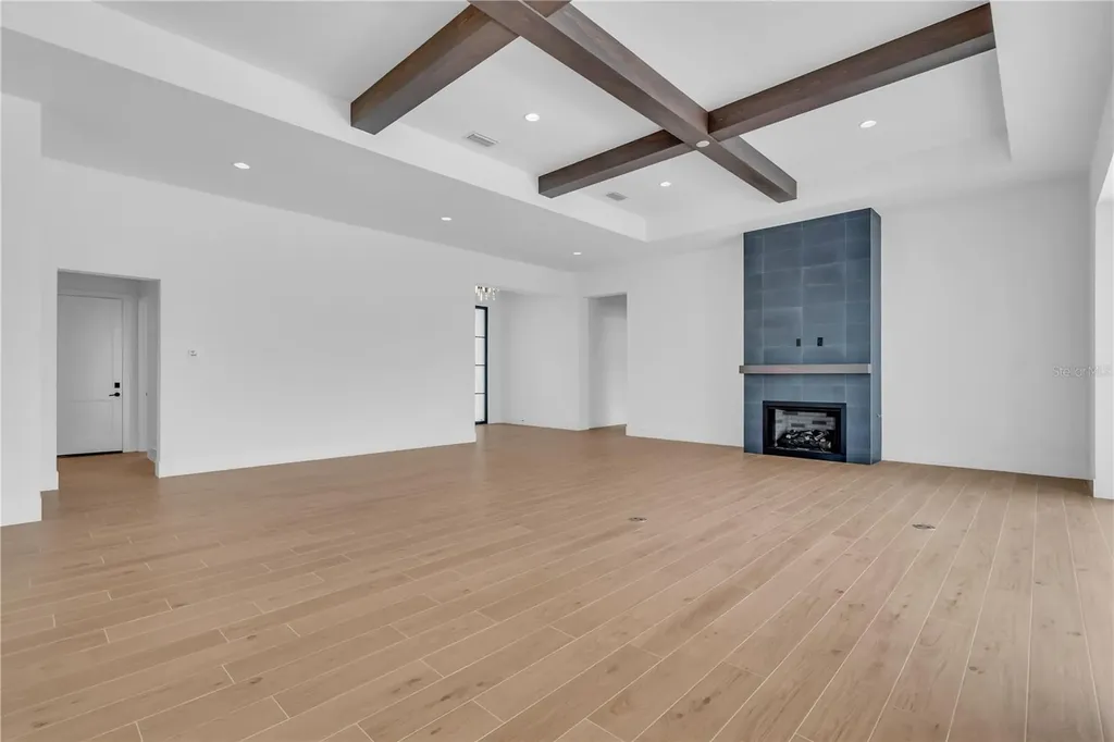 7125 Westmoreland Drive Sarasota FL 34243