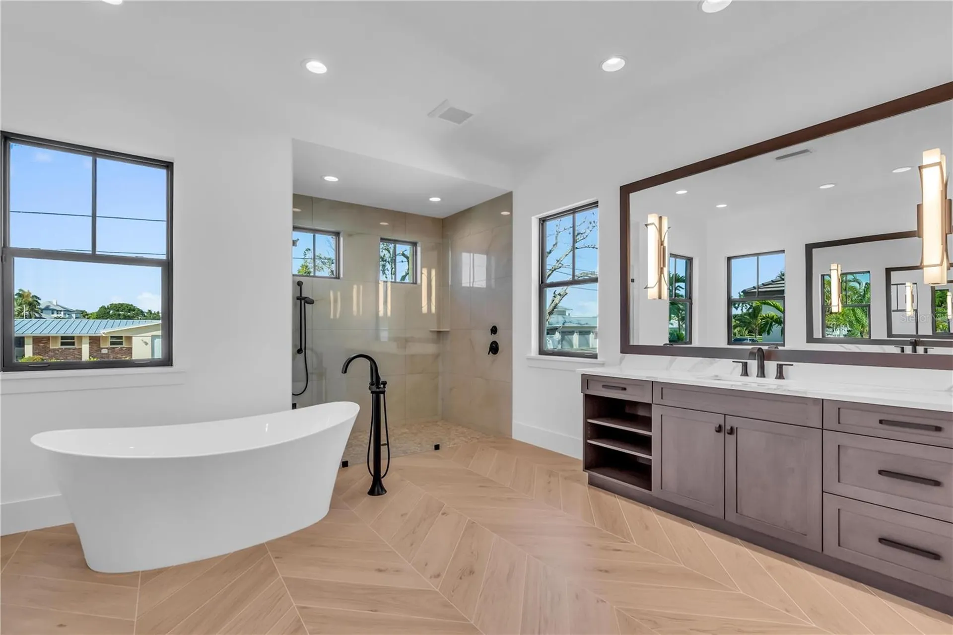 7125 Westmoreland Drive Sarasota FL 34243