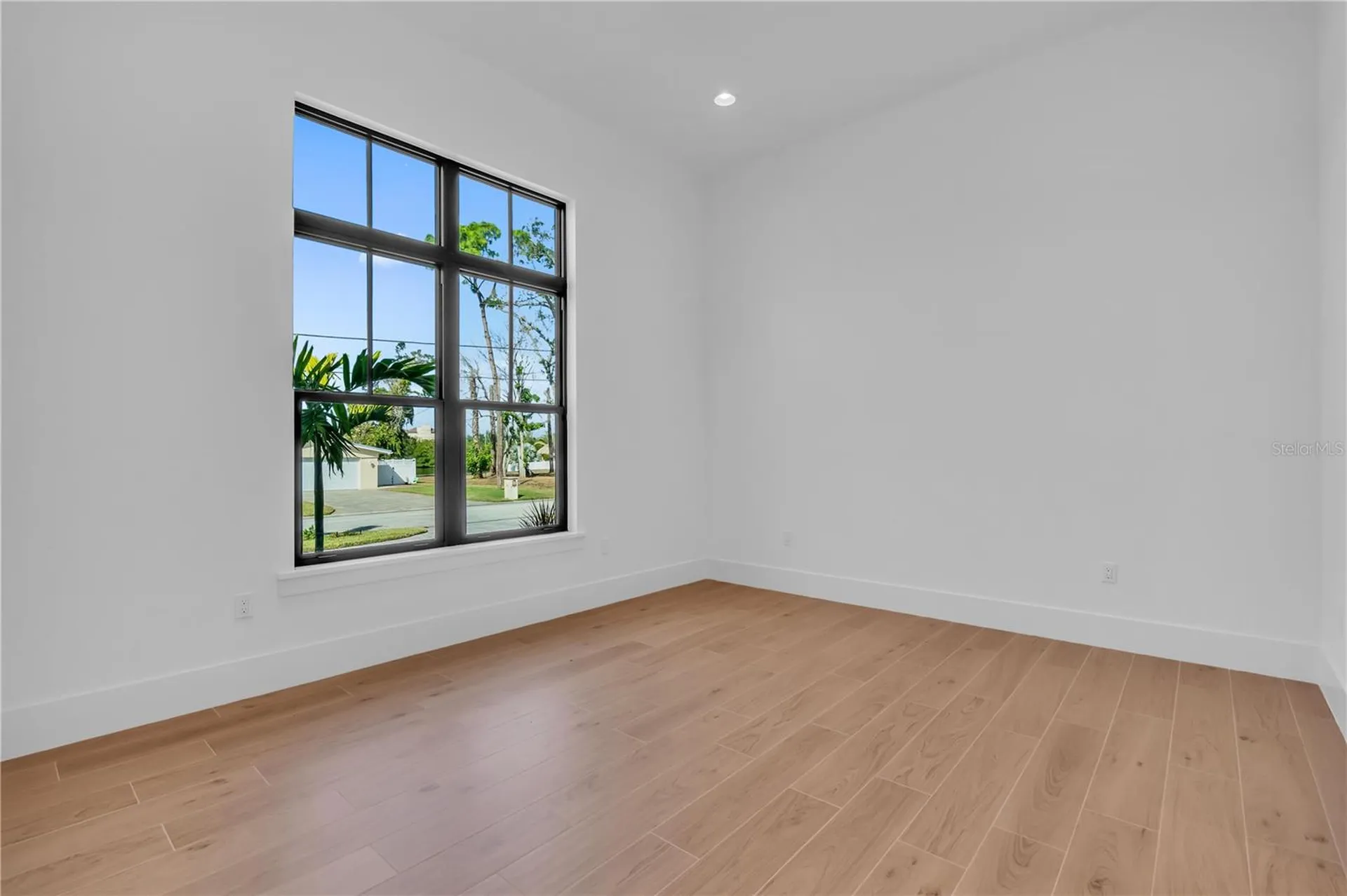 7125 Westmoreland Drive Sarasota FL 34243