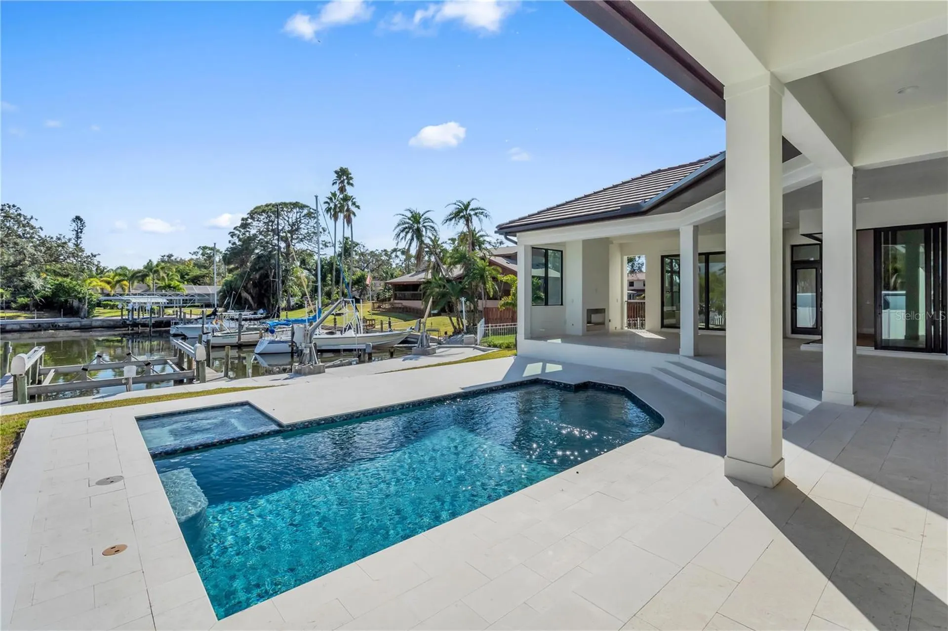 7125 Westmoreland Drive Sarasota FL 34243